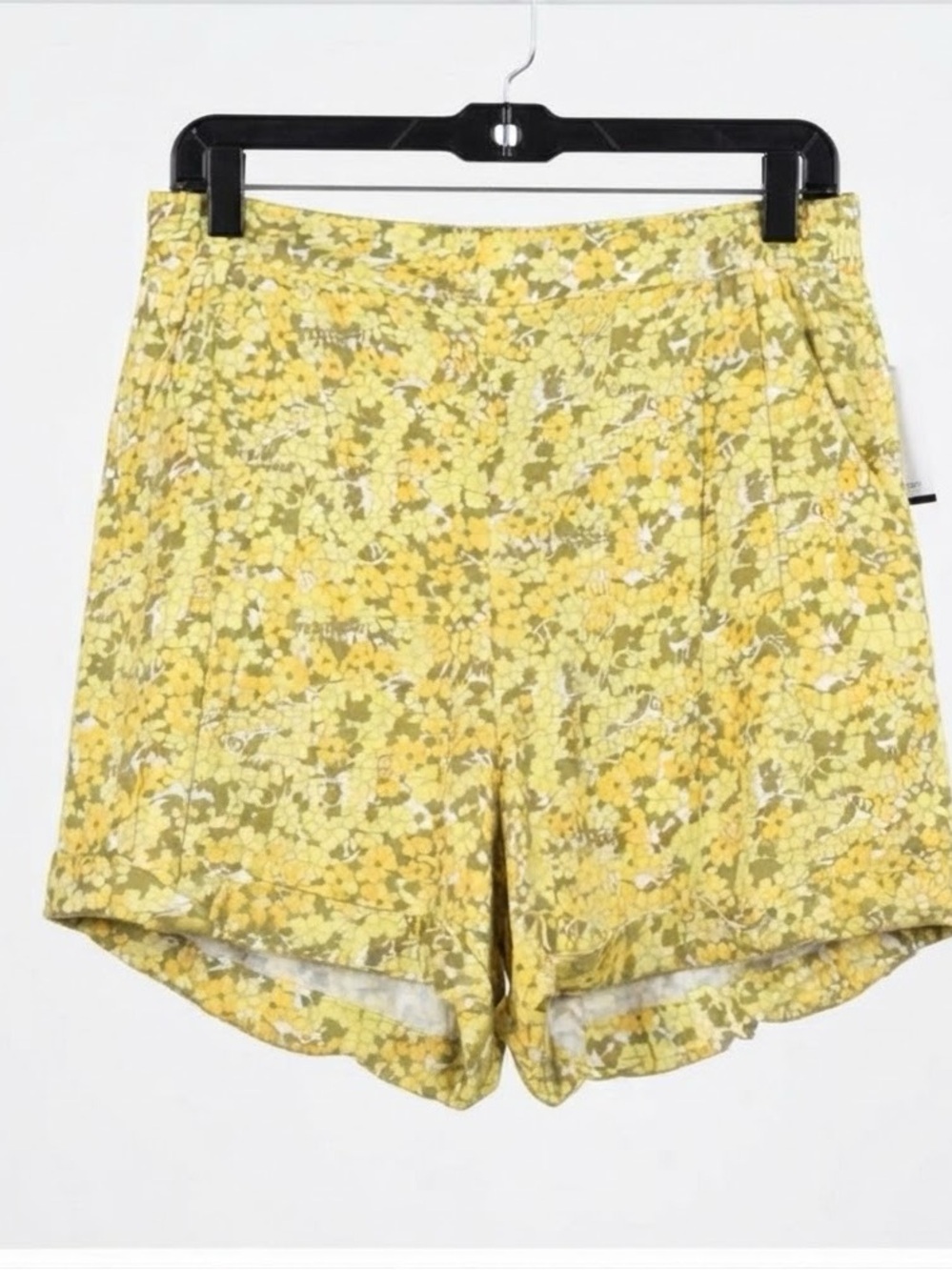 VOLCOM Shorts Set - Picture 4 of 10